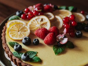 Preview wallpaper tart, dessert, fruit, berries