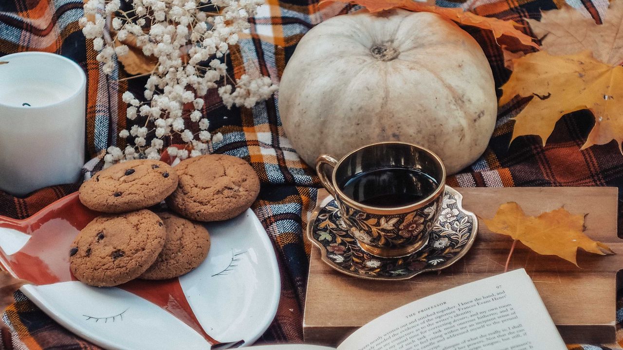 Wallpaper tea, book, autumn, cookies, leaves, pumpkin
