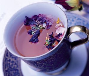 Preview wallpaper tea, drink, flowers, cup