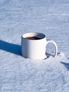 Preview wallpaper tea, mug, snow, winter