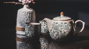 Preview wallpaper teapot, cups, vase, flowers, decor