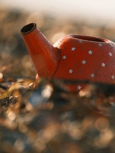 Preview wallpaper teapot, old, leaves, blur, macro