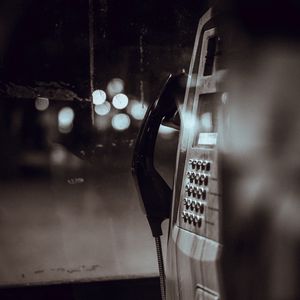 Preview wallpaper telephone, payphone, blur, night