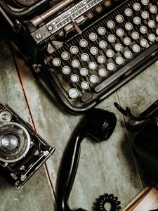 Preview wallpaper telephone, typewriter, old, retro