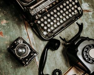 Preview wallpaper telephone, typewriter, old, retro