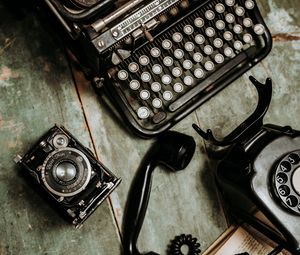 Preview wallpaper telephone, typewriter, old, retro