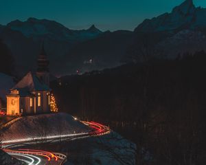 Preview wallpaper temple, building, road, long exposure, neon