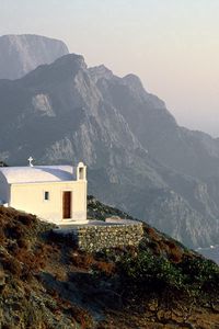 Preview wallpaper temple, coast, white, height, rocks, greece