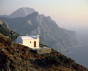 Preview wallpaper temple, coast, white, height, rocks, greece