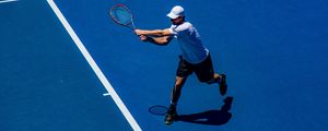 Preview wallpaper tennis player, tennis, court, racket