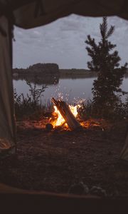 Preview wallpaper tent, campfire, camping, fire, sparks