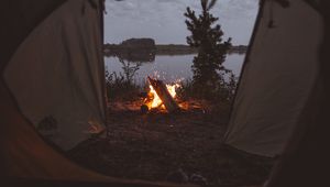 Preview wallpaper tent, campfire, camping, fire, sparks