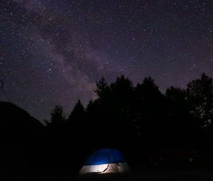 Preview wallpaper tent, camping, stars, sky, night, dark