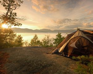 Preview wallpaper tent, coast, lake, decline, romanticism, sky