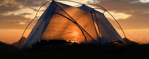 Preview wallpaper tent, evening, clouds