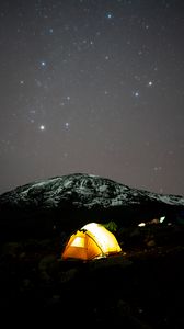 Preview wallpaper tent, glow, mountain, starry sky, dark