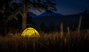 Preview wallpaper tent, light, trees, grass