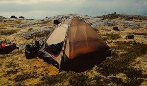 Preview wallpaper tent, mountains, fog, camping