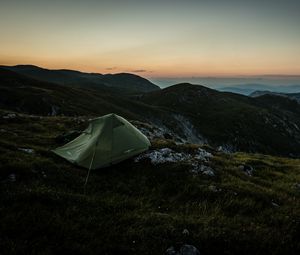 Preview wallpaper tent, mountains, sunrise