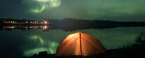 Preview wallpaper tent, night, northern lights, camping, lake