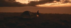 Preview wallpaper tent, silhouette, campfire, dark, twilight