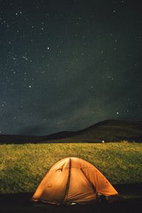 Preview wallpaper tent, starry sky, night