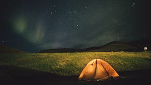 Preview wallpaper tent, starry sky, night