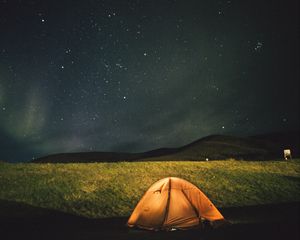 Preview wallpaper tent, starry sky, night