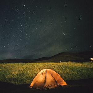 Preview wallpaper tent, starry sky, night