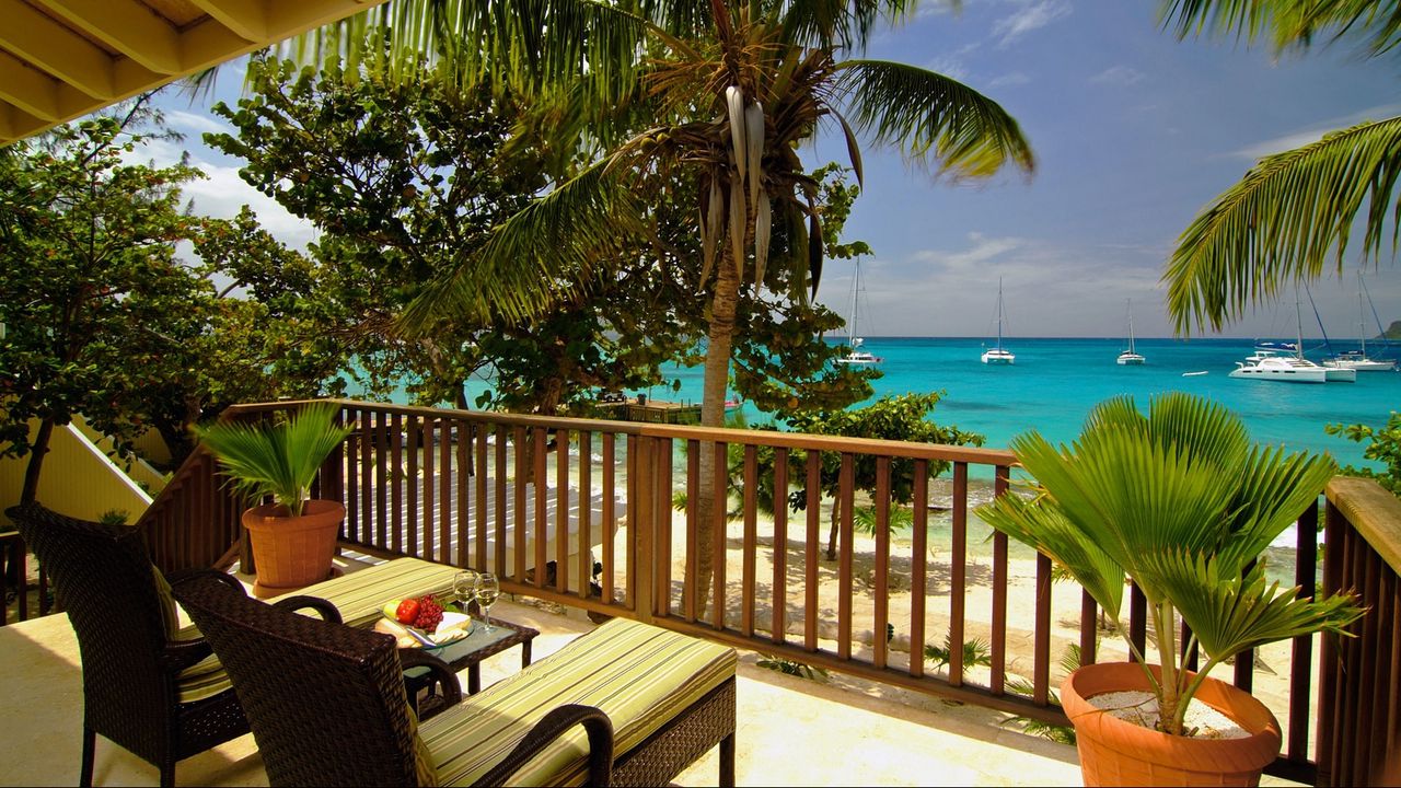 Wallpaper terrace, deckchairs, beach