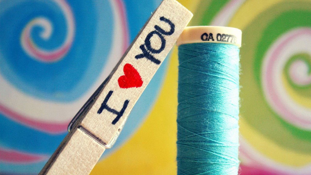 Wallpaper thread, stick, label, multi-colored, love, recognition