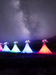 Preview wallpaper tipi, glow, night, milky way