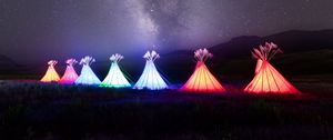 Preview wallpaper tipi, glow, night, milky way