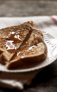 Preview wallpaper toast, bread, honey, bank, plate