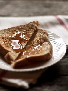 Preview wallpaper toast, bread, honey, bank, plate