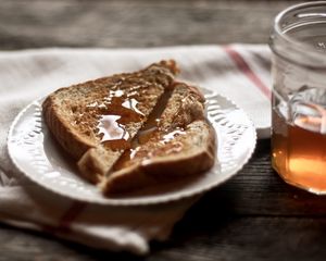 Preview wallpaper toast, bread, honey, bank, plate