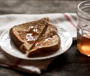 Preview wallpaper toast, bread, honey, bank, plate