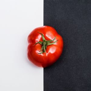 Preview wallpaper tomato, vegetable, minimalism