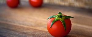 Preview wallpaper tomatoes, ripe, blur, vegetable