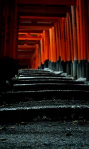 Preview wallpaper torii gate, japan, steps, blur