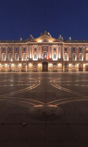 Preview wallpaper toulouse, city, square, night, france