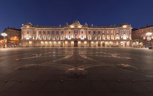 Preview wallpaper toulouse, city, square, night, france