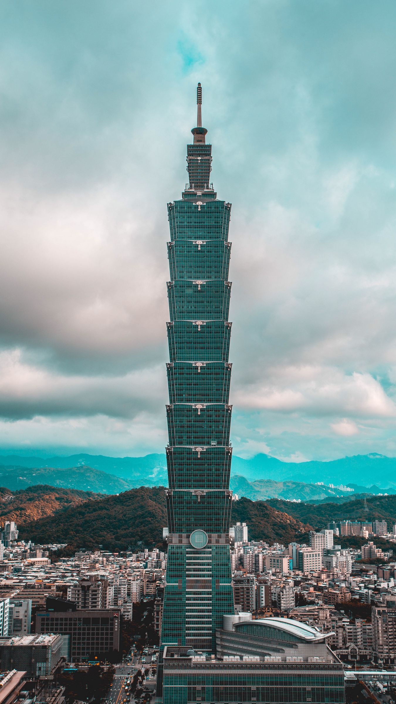 Download Wallpaper 1350x2400 Tower Building Architecture City Taipei Taiwan Iphone 8 7 6s 6 For Parallax Hd Background