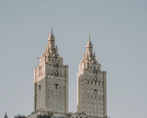 Preview wallpaper tower, building, architecture, old, new york