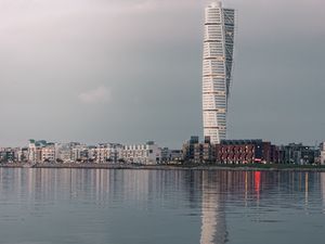 Preview wallpaper tower, building, architecture, water, reflection