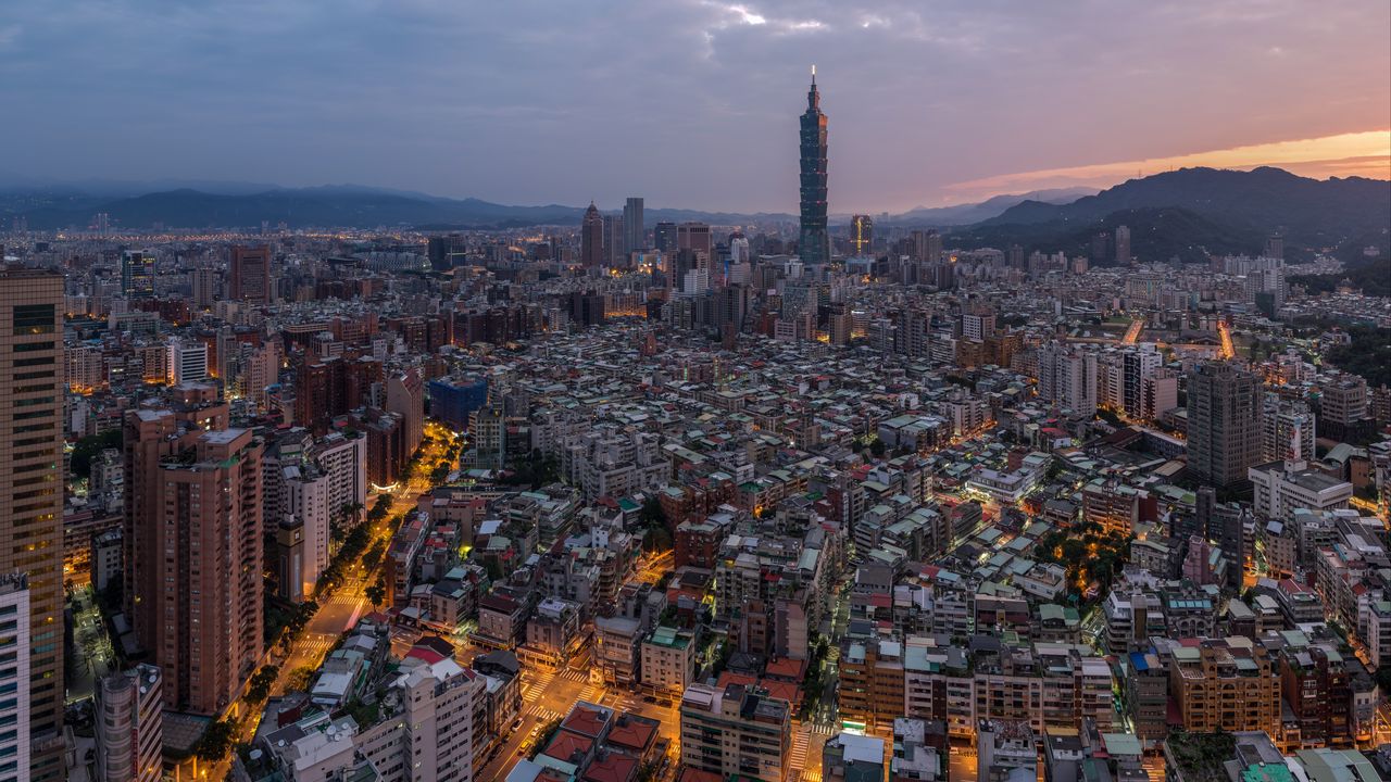 Wallpaper tower, evening, city