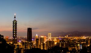 Preview wallpaper tower, lights, night city, night
