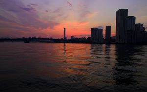 Preview wallpaper tower, sea, buildings, bridge, sunrise, tokyo, japan