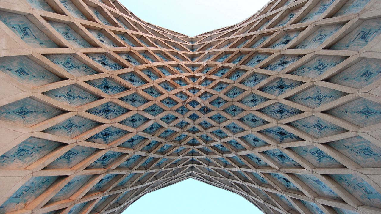 Wallpaper tower, symmetry, architecture