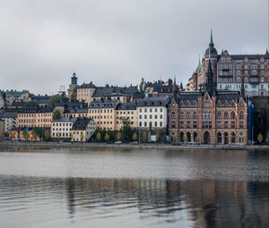 Preview wallpaper towers, buildings, architecture, river